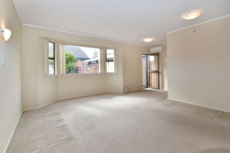 Photo of property in 178b Centreway Road, Orewa, 0931