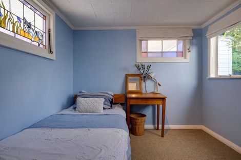 Photo of property in 8 Coote Road, Bluff Hill, Napier, 4110