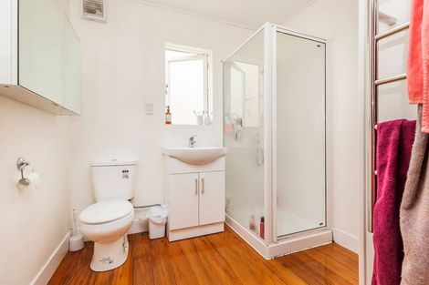 Photo of property in 77 Pirie Street, Mount Victoria, Wellington, 6011