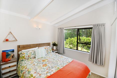 Photo of property in 63 Barrier View Road, Leigh, 0985