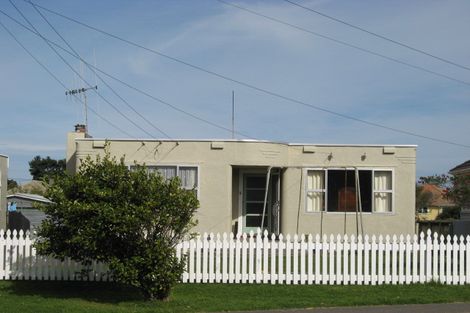 Photo of property in 51 Rimu Street, Gonville, Whanganui, 4501