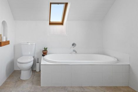 Photo of property in 304 Stokes Road, Balcairn, Amberley, 7481