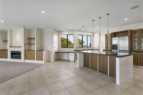 Photo of property in 364 Pinecrest Drive, Gulf Harbour, Whangaparaoa, 0930