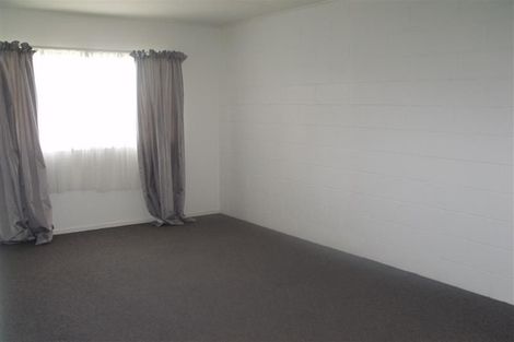 Photo of property in 2/7 Phillips Place, Havelock North, 4130