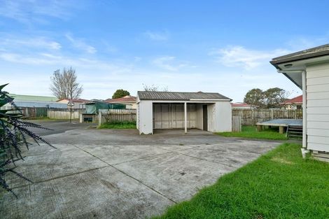 Photo of property in 49 Dungarvon Place, Clendon Park, Auckland, 2103