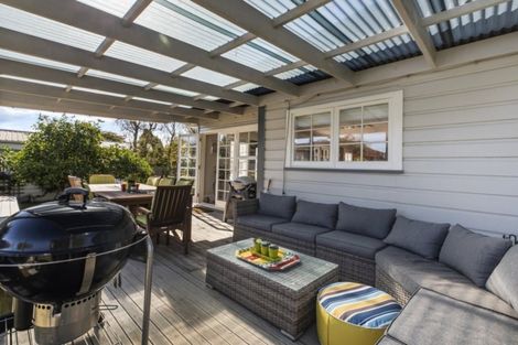 Photo of property in 1 Puriri Road, Pukekohe, 2120