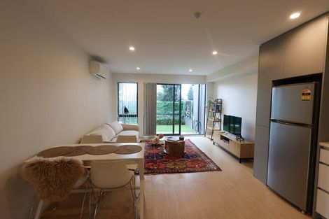 Photo of property in 642b Massey Road, Mangere, Auckland, 2022