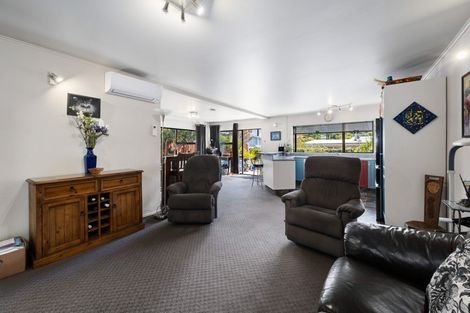 Photo of property in 77b Hampden Street, Picton, 7220