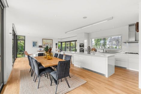 Photo of property in 129 Puriri Street, Riccarton, Christchurch, 8041