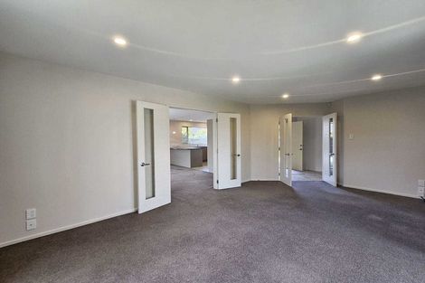 Photo of property in 10 Cyclamen Place, Aidanfield, Christchurch, 8025