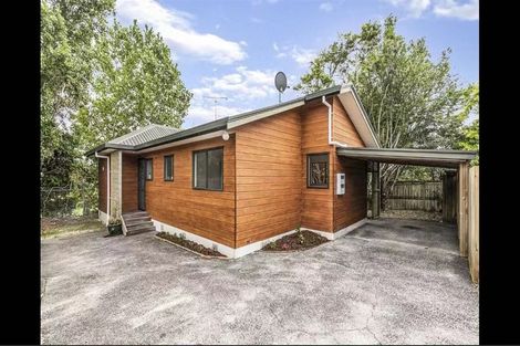 Photo of property in 2/73 Bond Crescent, Forrest Hill, Auckland, 0620