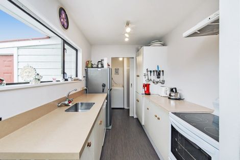 Photo of property in 22 Seadown Crescent, Amberley, 7410