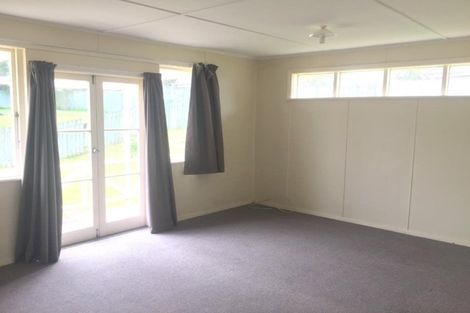 Photo of property in 10/24 Pomaria Road, Henderson, Auckland, 0610