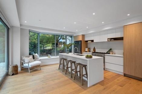 Photo of property in 28ag Carlton Mill Road, Merivale, Christchurch, 8014