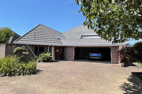 Photo of property in 13 Dayspring Way, Pakuranga, Auckland, 2010