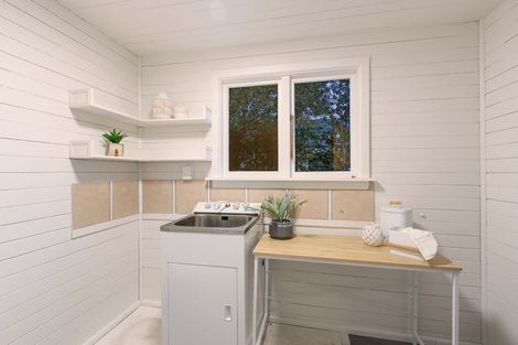 Photo of property in 211 Centaurus Road, Saint Martins, Christchurch, 8022