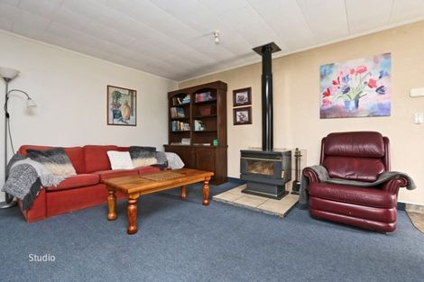 Photo of property in 229a Kenilworth Road, Mayfair, Hastings, 4122