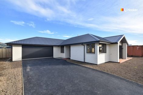 Photo of property in 5 Kinloch Place, Mosgiel, 9024