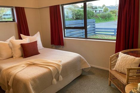 Photo of property in 6 Heatherlea Heights, Feilding, 4702