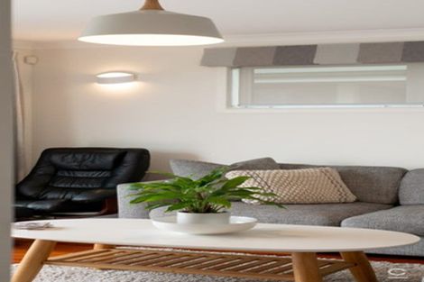 Photo of property in 152 Oceanview Road, Mount Maunganui, 3116