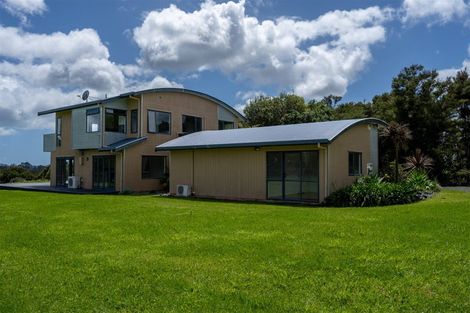 Photo of property in 42 Piwakawaka Rise, Karetu, 0283