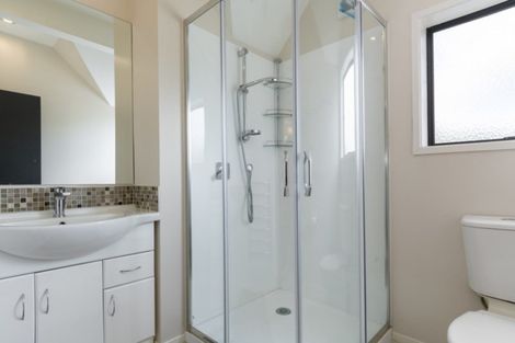 Photo of property in 28 Charlotte Drive, Omokoroa, 3114