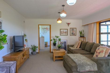 Photo of property in 939 Hillend Road, Hillend, Balclutha, 9272