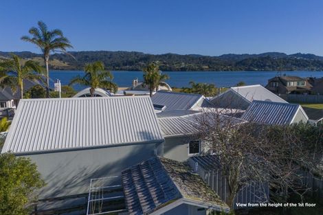 Photo of property in 4a Victoria Court, Pauanui, Hikuai, 3579