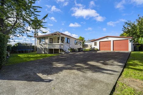 Photo of property in 31 Penion Drive, Flat Bush, Auckland, 2023