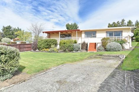 Photo of property in 9 Oxford Street, Waikari, 7420