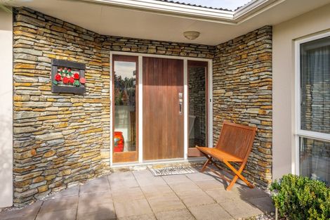 Photo of property in 19 Waitaheke Road, Te Horo, Otaki, 5581