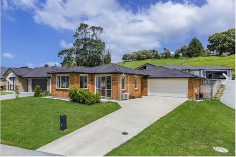 Photo of property in 30 Anne Burton Drive, Warkworth, 0910