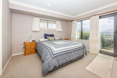 Photo of property in 24 Highgrove Drive, Grandview Heights, Hamilton, 3200