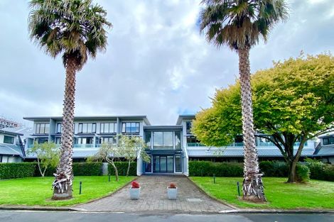 Photo of property in 7a/30 Westward Ho, Glen Eden, Auckland, 0602