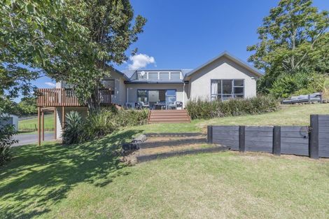 Photo of property in 248 Kauri View Road, Opaheke, Papakura, 2584