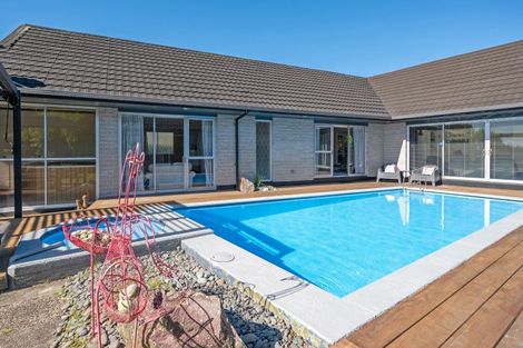 Photo of property in 8 Selwyn Road, Lynmore, Rotorua, 3010