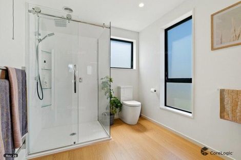 Photo of property in 14 Tuke Lane, Wanaka, 9305