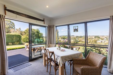 Photo of property in 68 Guy Street, Dannevirke, 4930