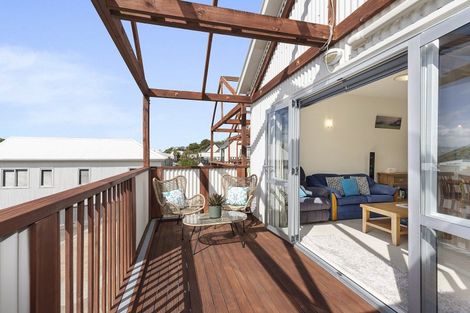 Photo of property in St Giles Court Apartments, 18/6 Vallance Street, Kilbirnie, Wellington, 6022