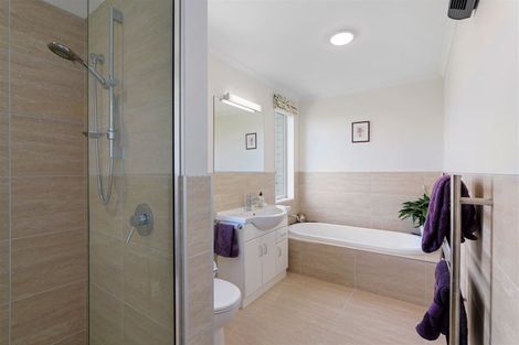 Photo of property in 4 Aglaia Place, Cracroft, Christchurch, 8022