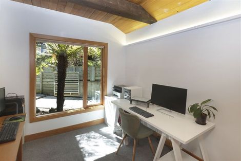 Photo of property in 5 Amherst Place, Cashmere, Christchurch, 8022