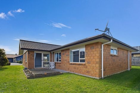 Photo of property in Henry Russell Estate, 21/36 Belgrove Drive, Waipukurau, 4200