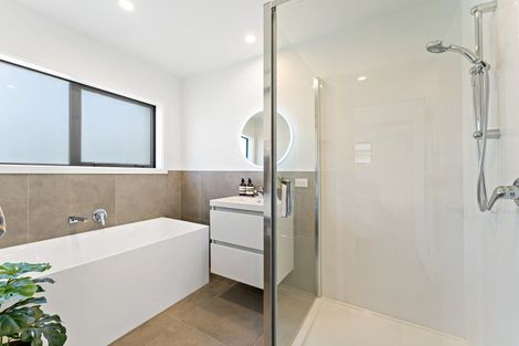 Photo of property in 114 Bramley Drive, Farm Cove, Auckland, 2012