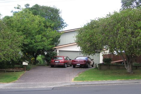Photo of property in 21 Maritime Terrace, Birkenhead, Auckland, 0626