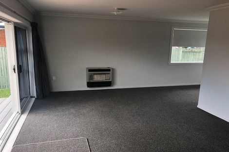 Photo of property in 14 Pulham Crescent, Queenwood, Hamilton, 3210