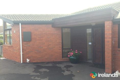 Photo of property in 17a Wittys Road, Avonhead, Christchurch, 8042