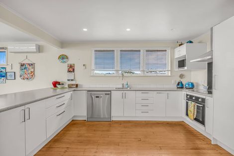 Photo of property in 30 Bunyan Road, Coastlands, Whakatane, 3120