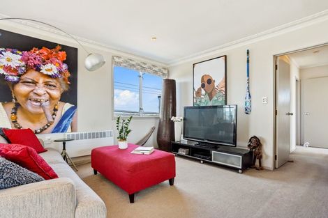 Photo of property in 150 Calliope Road, Stanley Point, Auckland, 0624