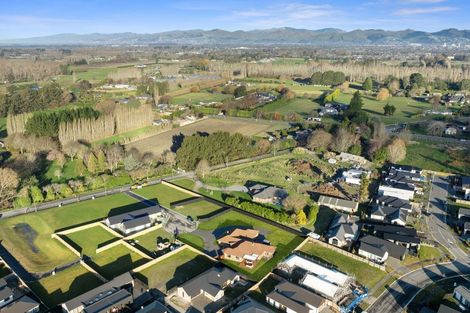 Photo of property in 35a Hawkins Road, Marshland, Christchurch, 8051