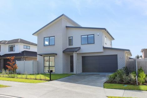 Photo of property in 8 Nganui Avenue, Takanini, 2112